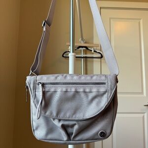 Lululemon 5L All Night Festival Bag